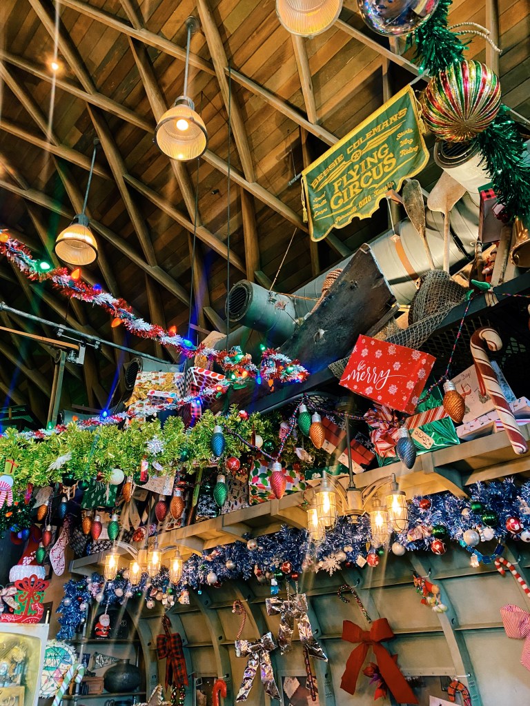 Let's visit Jock Lindsey's Hangar Bar and Disney Springs at Christmastime! 